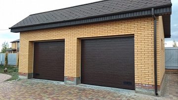 Двойные секционные гаражные ворота