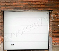 Секционные ворота с покрытием L-гофр, цвет RAL 9016